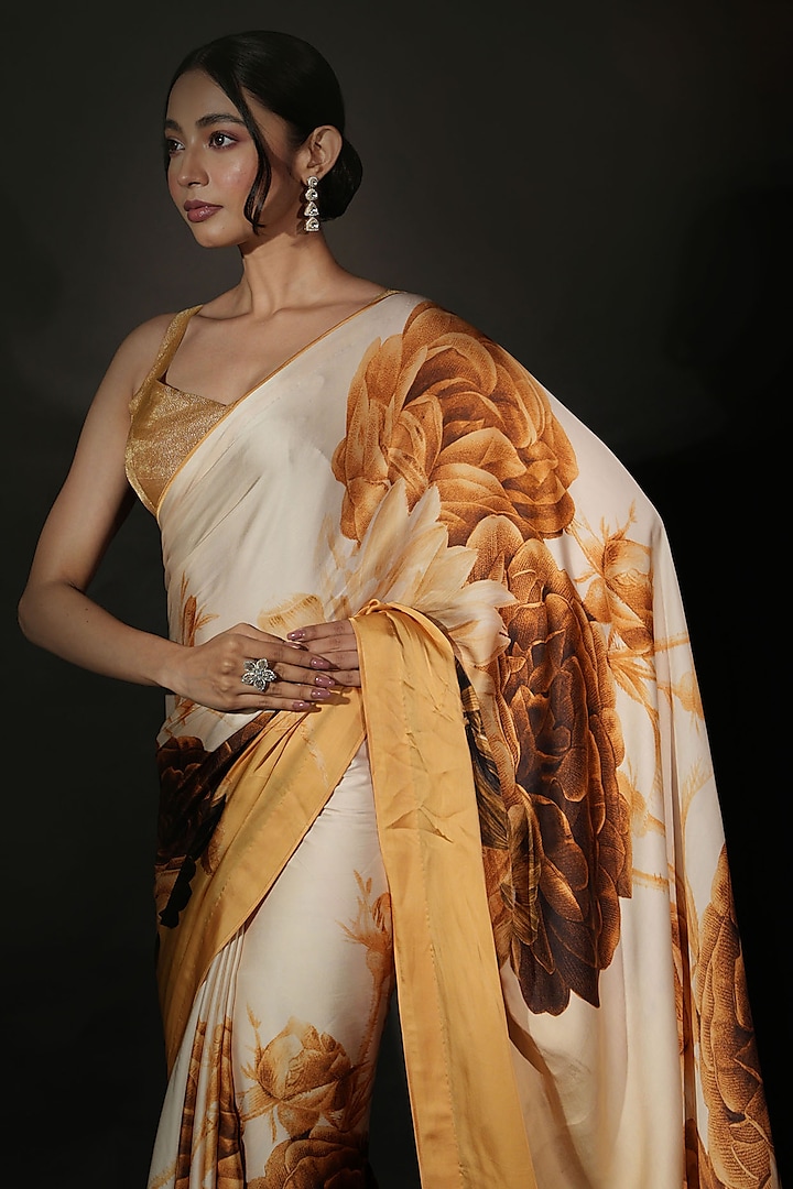 Off-White Satin Georgette Digital Printed Party Wear Saree Set by Isadaa by Rotna Dutt at Pernia's Pop Up Shop