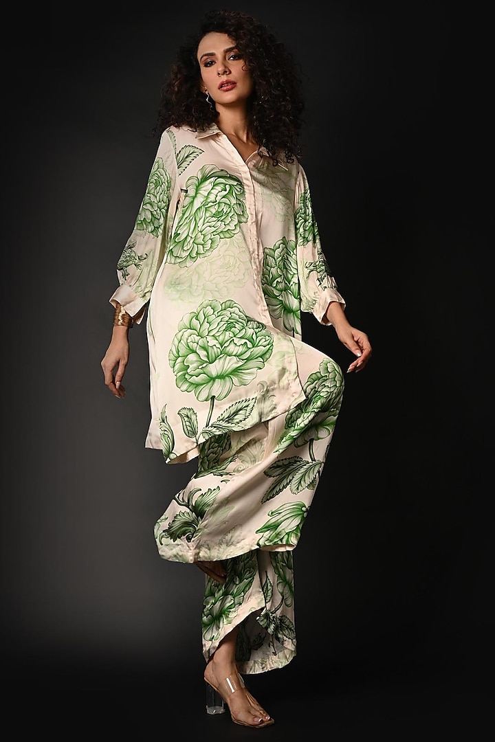 White Satin Georgette Digital Printed Co-Ord Set by Isadaa by Rotna Dutt at Pernia's Pop Up Shop