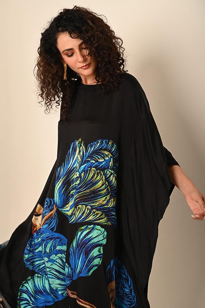 Black Satin Georgette Digital Printed Kaftan by Isadaa by Rotna Dutt at Pernia's Pop Up Shop