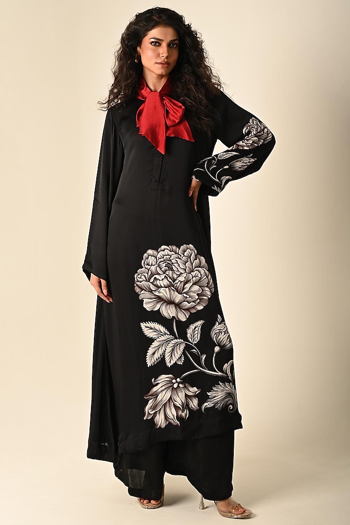 Black Satin Georgette Digital Printed Kurta Set by Isadaa by Rotna Dutt ...