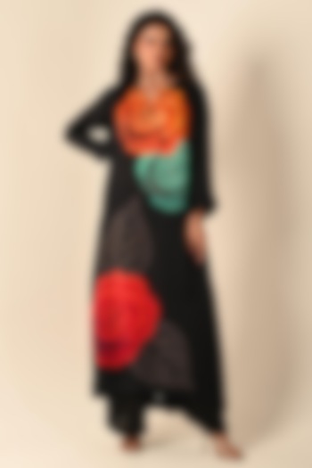 Black Satin Georgette Digital Printed Kurta Set by Isadaa by Rotna Dutt at Pernia's Pop Up Shop