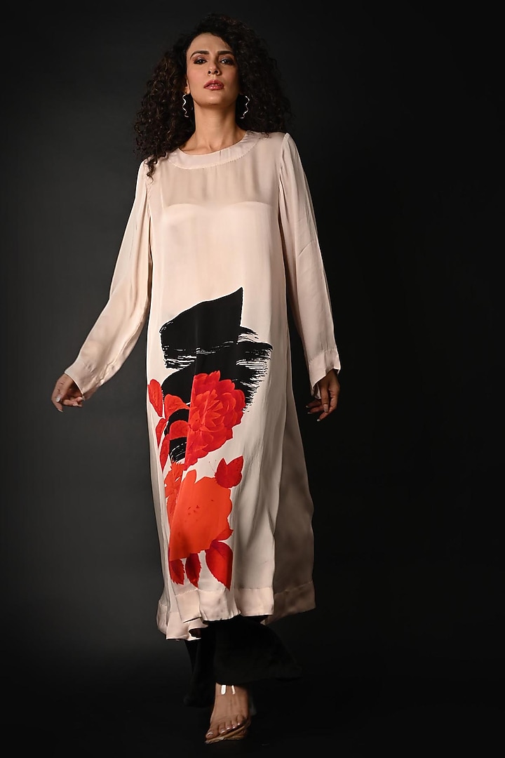 White Satin Georgette Digital Printed Kurta Set by Isadaa by Rotna Dutt at Pernia's Pop Up Shop