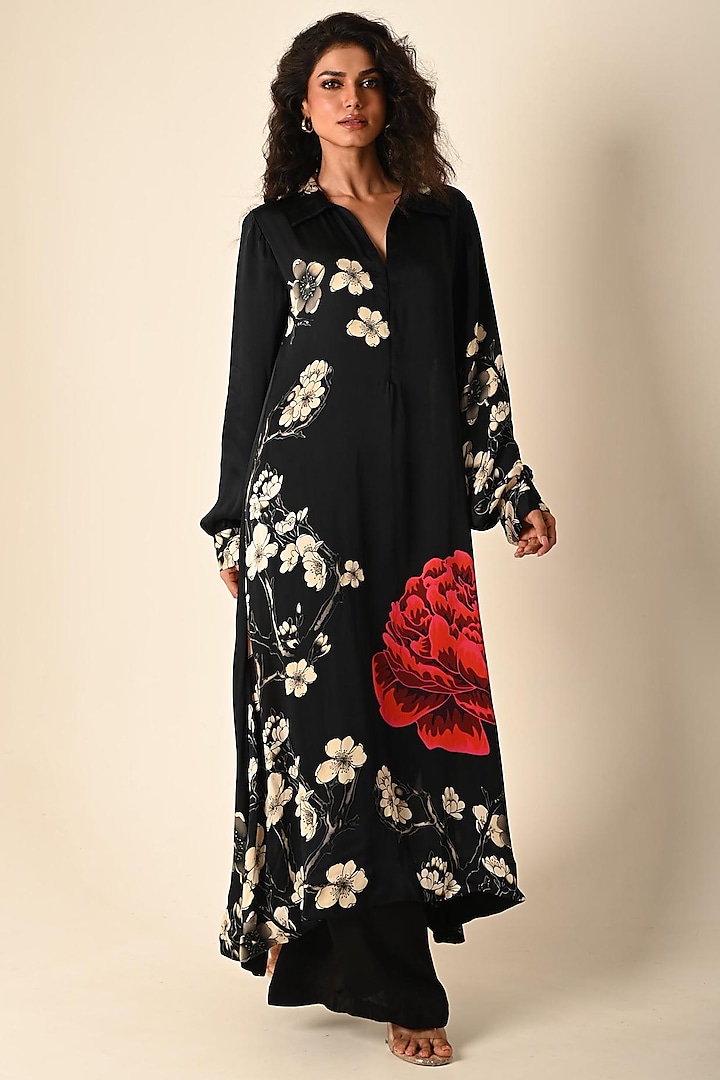 Black Satin Georgette Digital Printed Kurta Set by Isadaa by Rotna Dutt at Pernia's Pop Up Shop