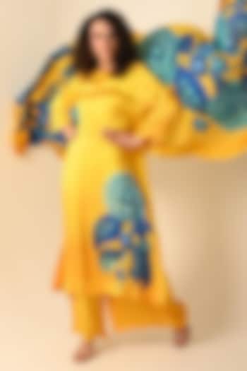 Yellow Satin Georgette Digital Printed Kurta Set by Isadaa by Rotna Dutt at Pernia's Pop Up Shop