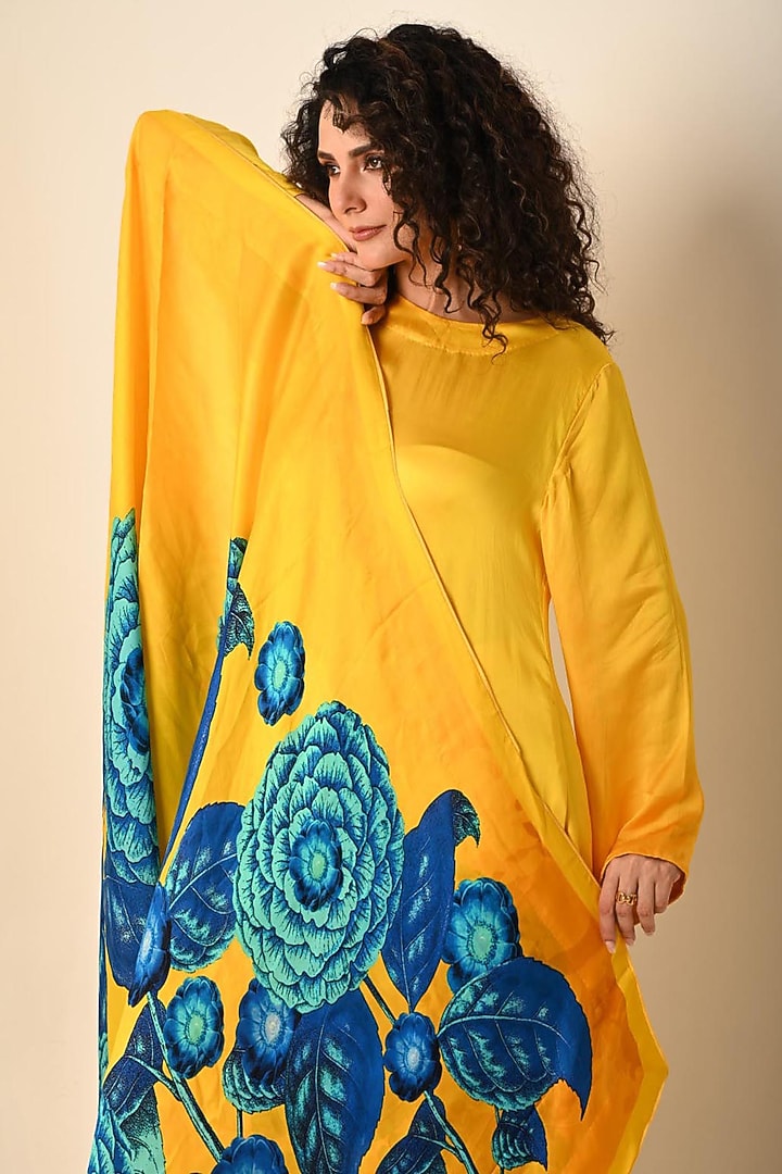 Yellow Satin Georgette Digital Printed Kurta Set by Isadaa by Rotna ...
