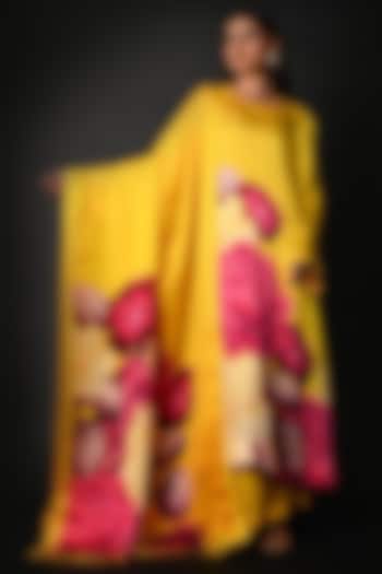 Yellow Satin Georgette Digital Printed Kurta Set by Isadaa by Rotna Dutt at Pernia's Pop Up Shop