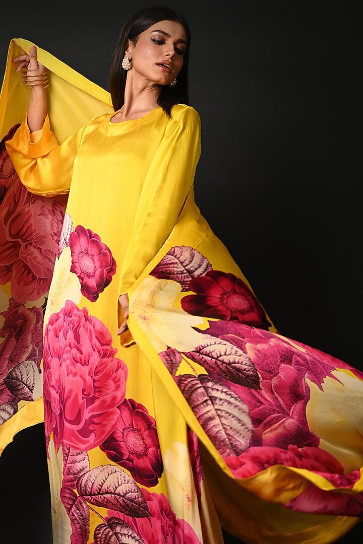Yellow Satin Georgette Digital Printed Kurta Set by Isadaa by Rotna Dutt at Pernia's Pop Up Shop