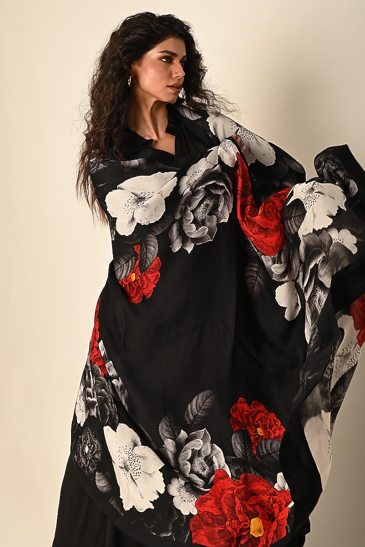 Black Satin Georgette Kurta Set by Isadaa by Rotna Dutt at Pernia's Pop Up Shop