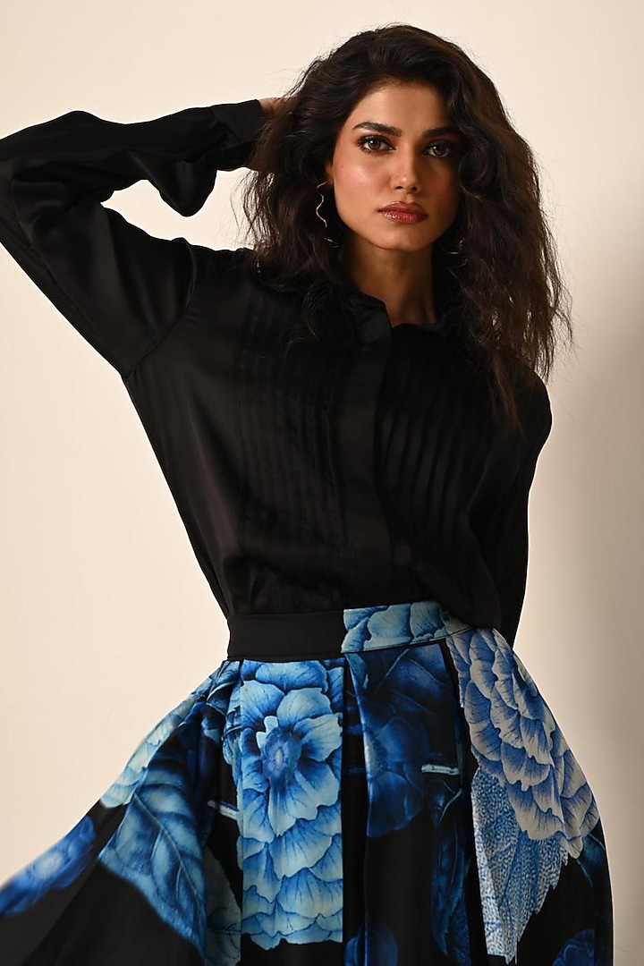 Black Satin Organza Digital Printed Skirt Set by Isadaa by Rotna Dutt at Pernia's Pop Up Shop