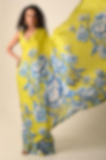 Green Satin Georgette Digital Printed Party Wear Saree Set by Isadaa by Rotna Dutt at Pernia's Pop Up Shop