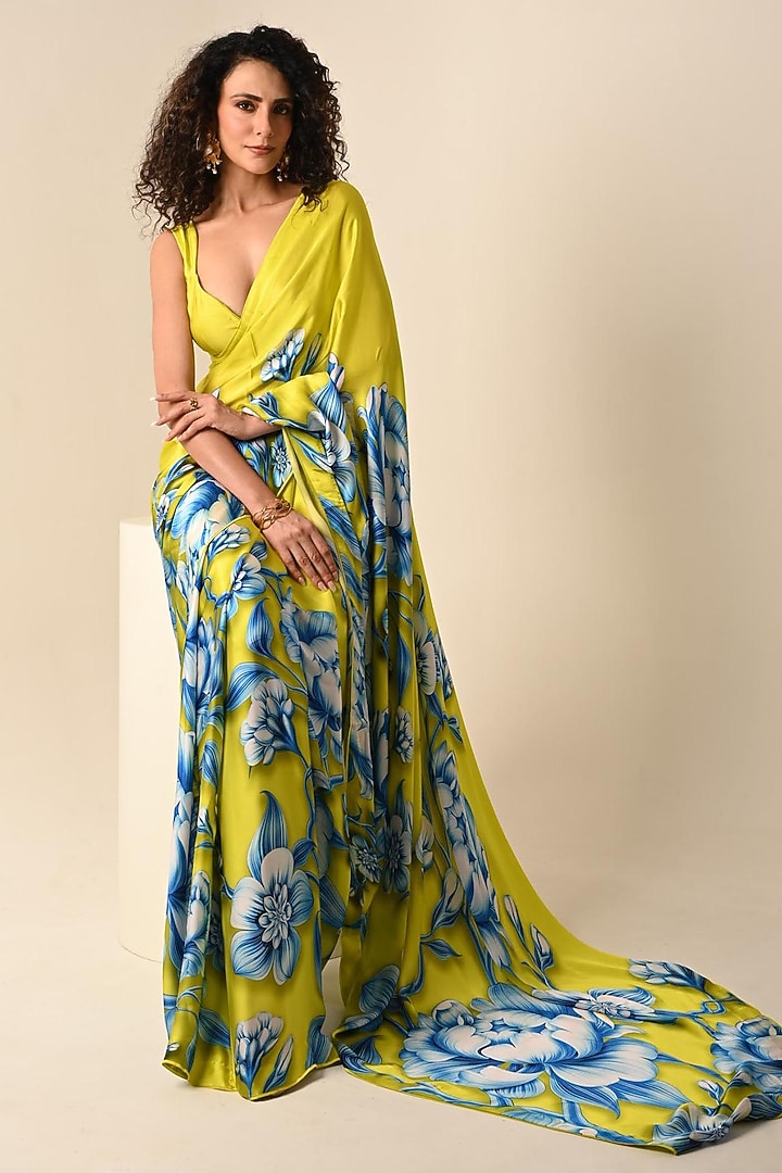 Green Satin Georgette Digital Printed Party Wear Saree Set by Isadaa by Rotna Dutt at Pernia's Pop Up Shop