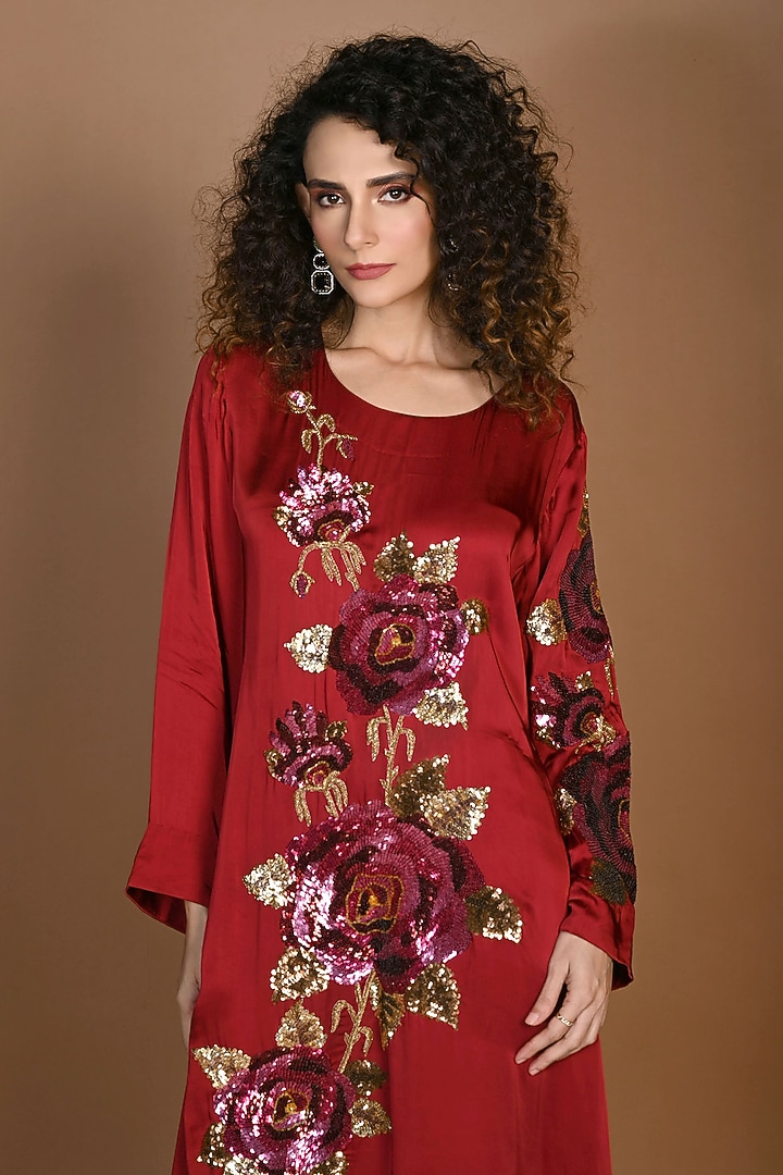 Red Satin Georgette Sequins Hand Embroidered Kurta Set by Isadaa by Rotna Dutt at Pernia's Pop Up Shop