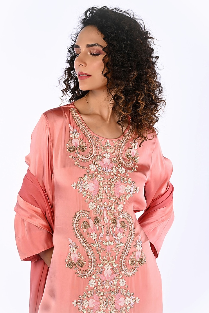 Peach Satin Georgette Pearl Hand Embroidered Kurta Set by Isadaa by Rotna Dutt at Pernia's Pop Up Shop