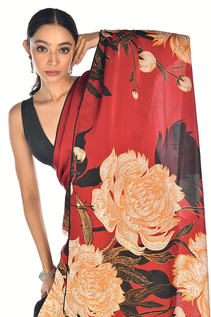 Red Satin Organza Digital Printed Party Wear Saree Set by Isadaa by Rotna Dutt at Pernia's Pop Up Shop