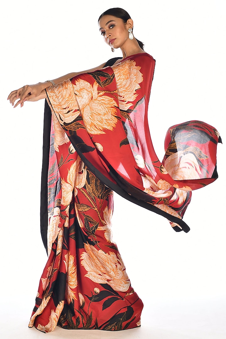 Red Satin Organza Digital Printed Party Wear Saree Set by Isadaa by Rotna Dutt at Pernia's Pop Up Shop