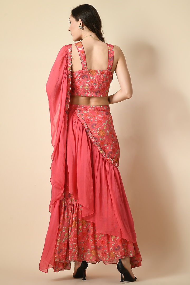 Red Chinon Chiffon & Organza Digital Printed Draped Party Wear Saree Set by Isha Gupta at Pernia's Pop Up Shop