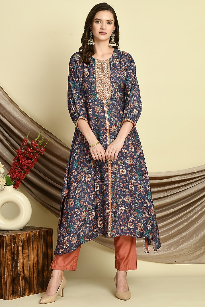 Purple Muslin Digital Printed Kurta Set by Isha Gupta at Pernia's Pop Up Shop