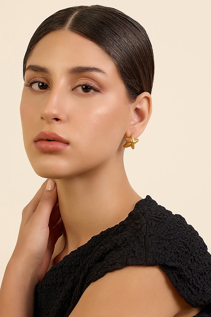 Gold Plated Synthetic Stone Star Stud Earrings by Isharya