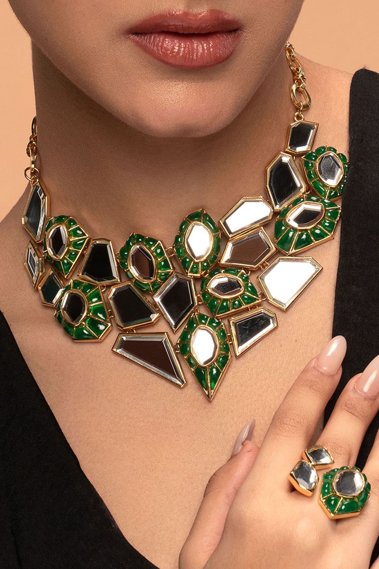6.8ct Cushion Cut Emerald Necklace | SayaBling Jewelry