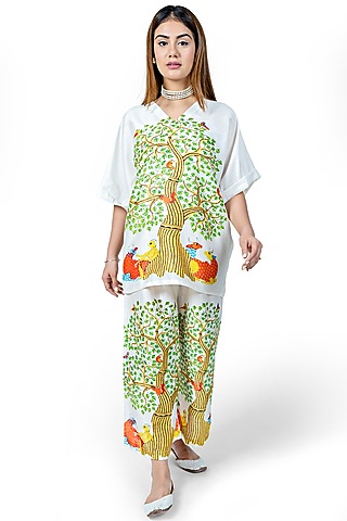 White Co-Ord Set With Multi Colored Print by Ishreen kaur
