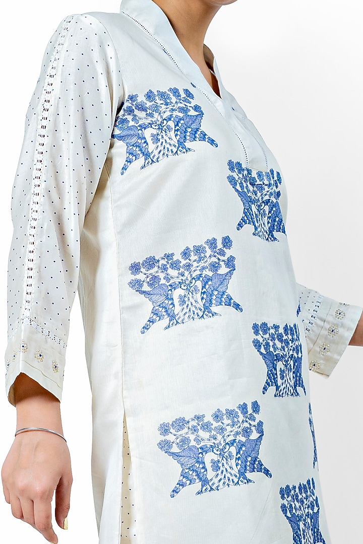 White & Blue Printed Kalidar Kurta Set by Ishreen kaur at Pernia's Pop Up Shop