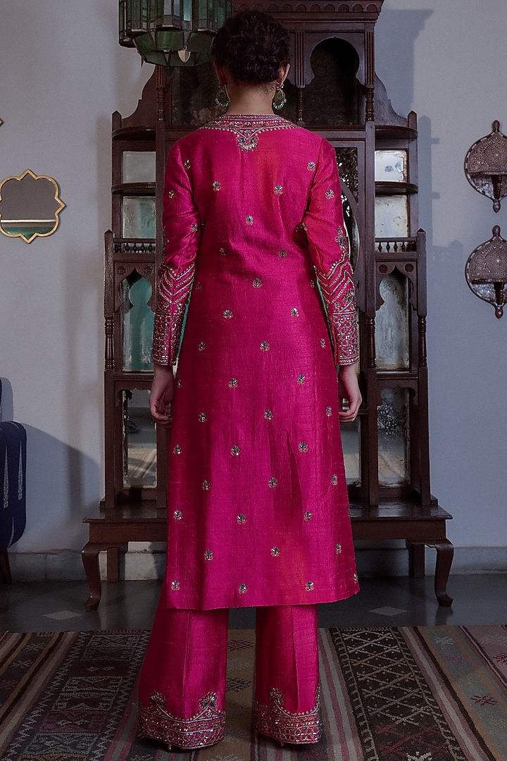 Fuchsia Pink Pure Raw Silk Hand Embroidered Kurta Set by Irrau by Samir Mantri at Pernia's Pop Up Shop