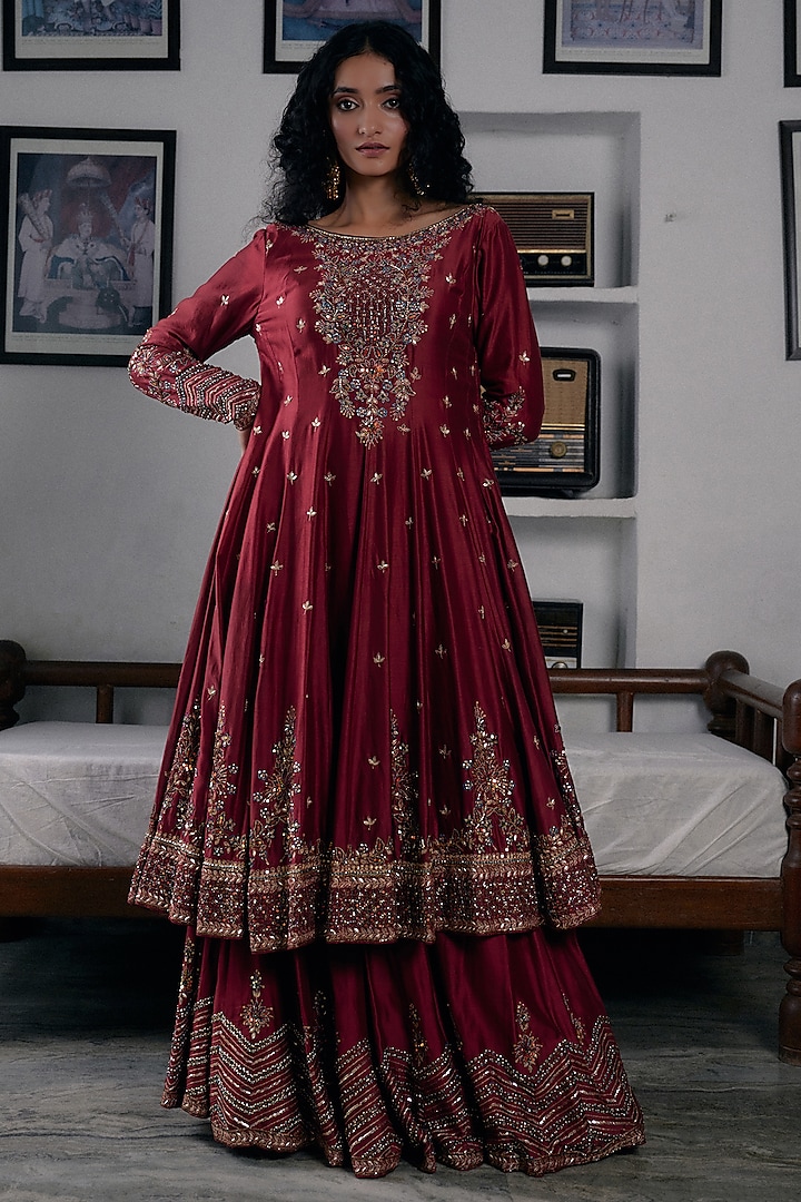 Maroon Silk Chanderi Hand Embroidered Bridal Anarkali Set by Irrau by Samir Mantri at Pernia's Pop Up Shop