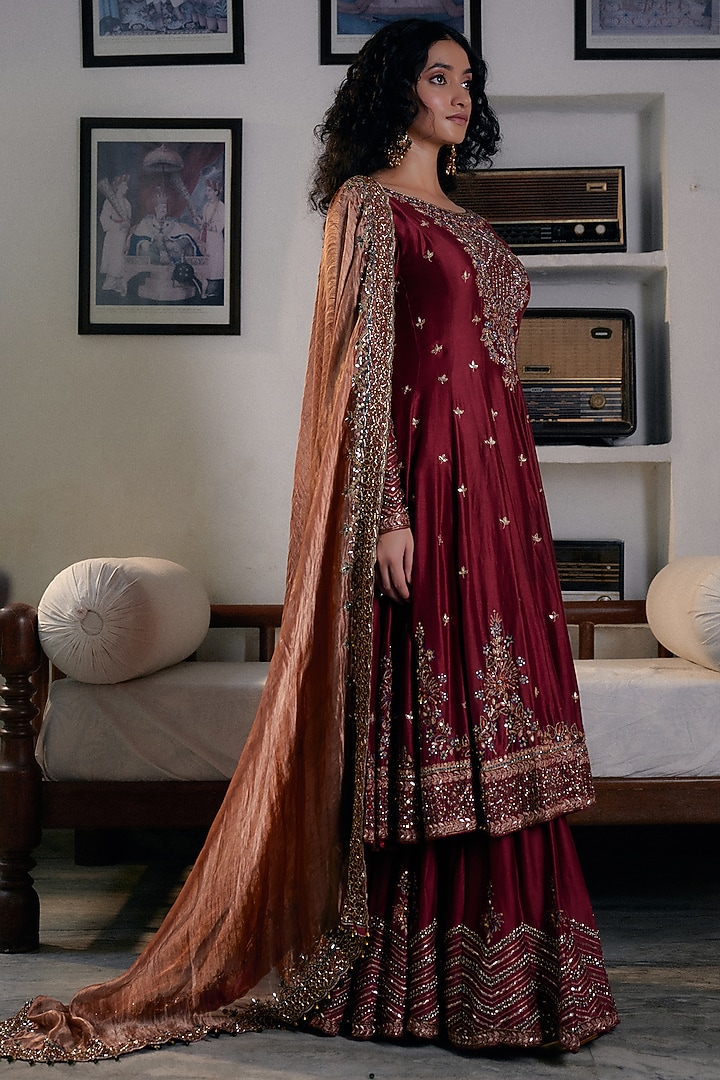 Maroon Silk Chanderi Hand Embroidered Bridal Anarkali Set by Irrau by Samir Mantri at Pernia's Pop Up Shop