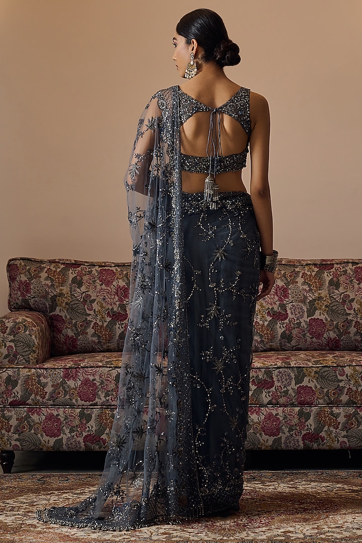 Grey Net Hand Embroidered Reception Saree Set by Irrau by Samir Mantri at Pernia's Pop Up Shop