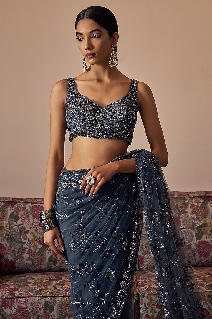 Grey Net Hand Embroidered Reception Saree Set by Irrau by Samir Mantri at Pernia's Pop Up Shop