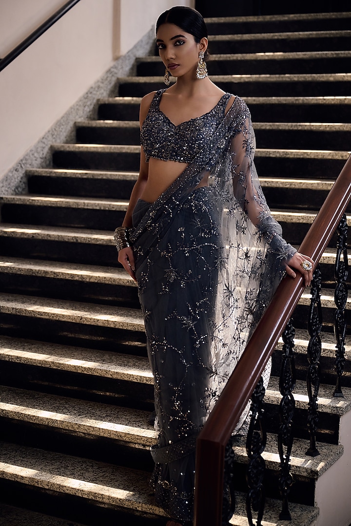 Grey Net Hand Embroidered Reception Saree Set by Irrau by Samir Mantri at Pernia's Pop Up Shop