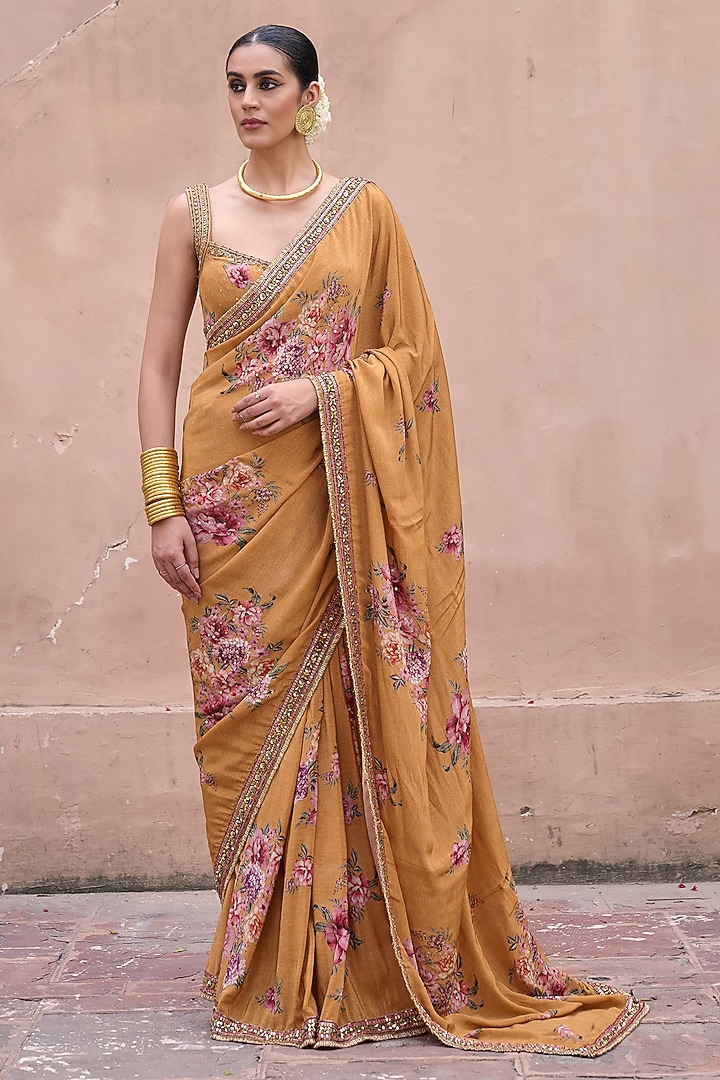 Mustard Crepe Printed & Hand Embroidered Wedding Saree Set by Irrau by Samir Mantri at Pernia's Pop Up Shop