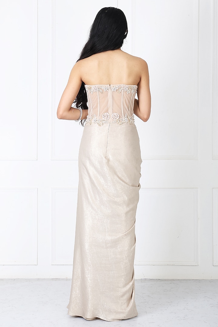Golden Sandwash & Net Embroidered Engagement Gown by Isha Regalia at Pernia's Pop Up Shop