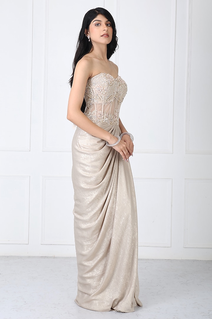 Golden Sandwash & Net Embroidered Engagement Gown by Isha Regalia at Pernia's Pop Up Shop
