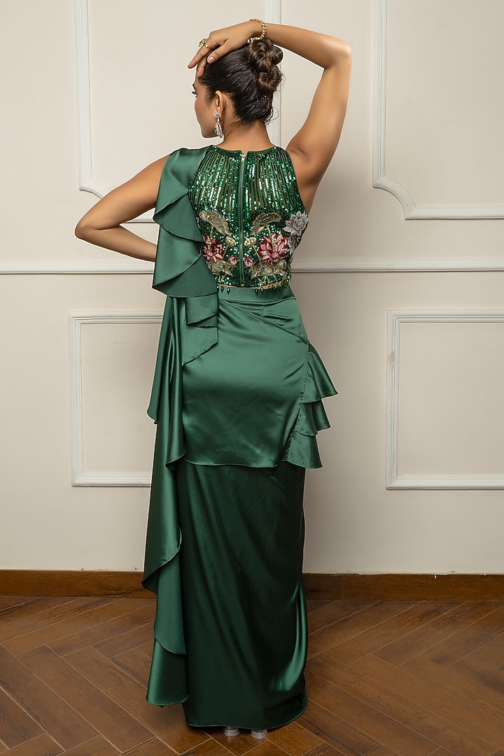 Bottle Green Satin & Net Draped Wedding Saree Set by Isha Regalia at Pernia's Pop Up Shop