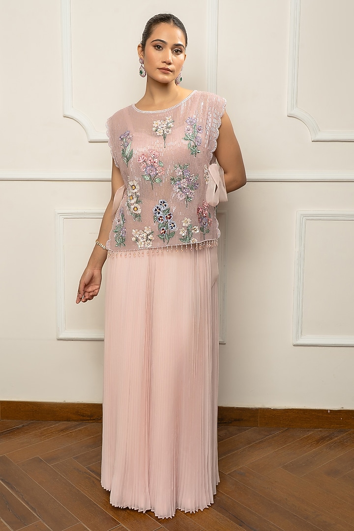Pink Satin & Net Pleated Skirt Set by Isha Regalia at Pernia's Pop Up Shop
