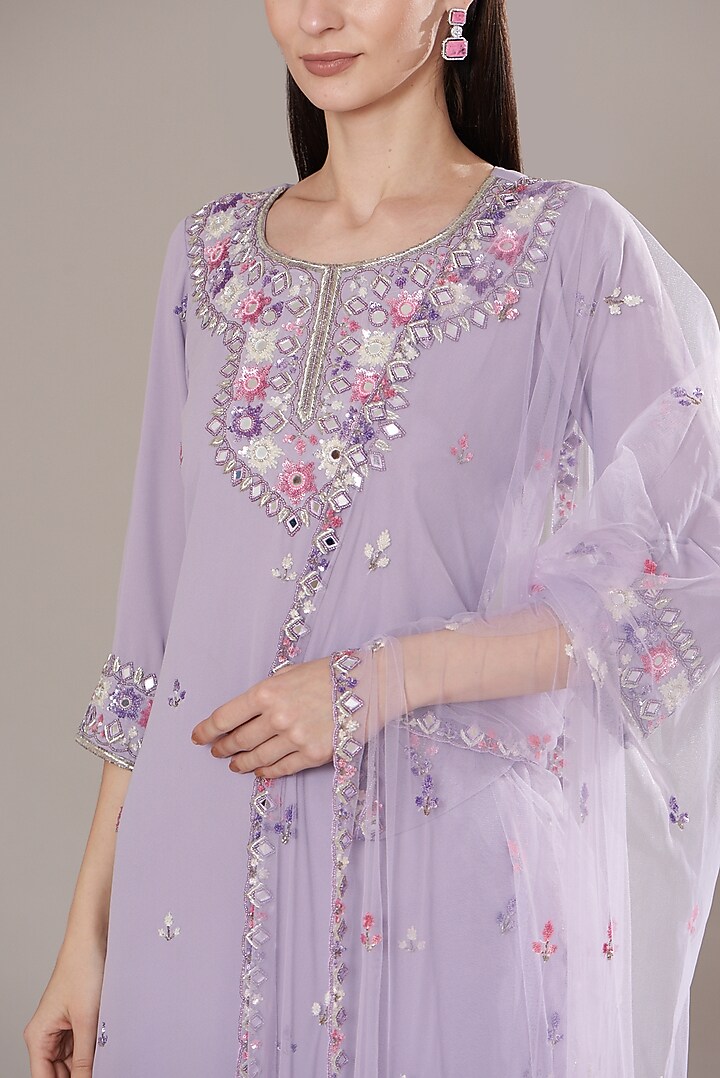 Purple Georgette Embroidered Kurta Set by Isha Singhal at Pernia's Pop Up Shop