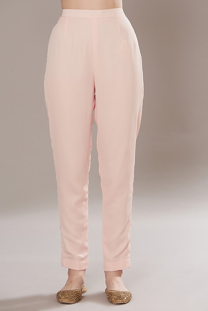 Light Peach Georgette Embroidered Kurta Set by Isha Singhal at Pernia's Pop Up Shop