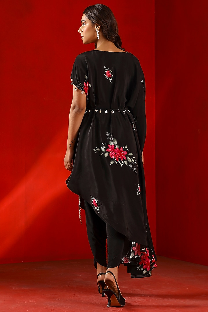 Black Crepe Printed Kaftan Set by Isha Gupta Tayal at Pernia's Pop Up Shop