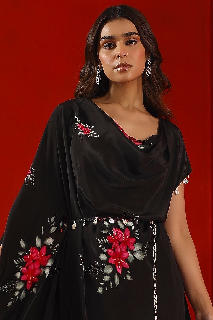 Black Crepe Printed Kaftan Set by Isha Gupta Tayal at Pernia's Pop Up Shop