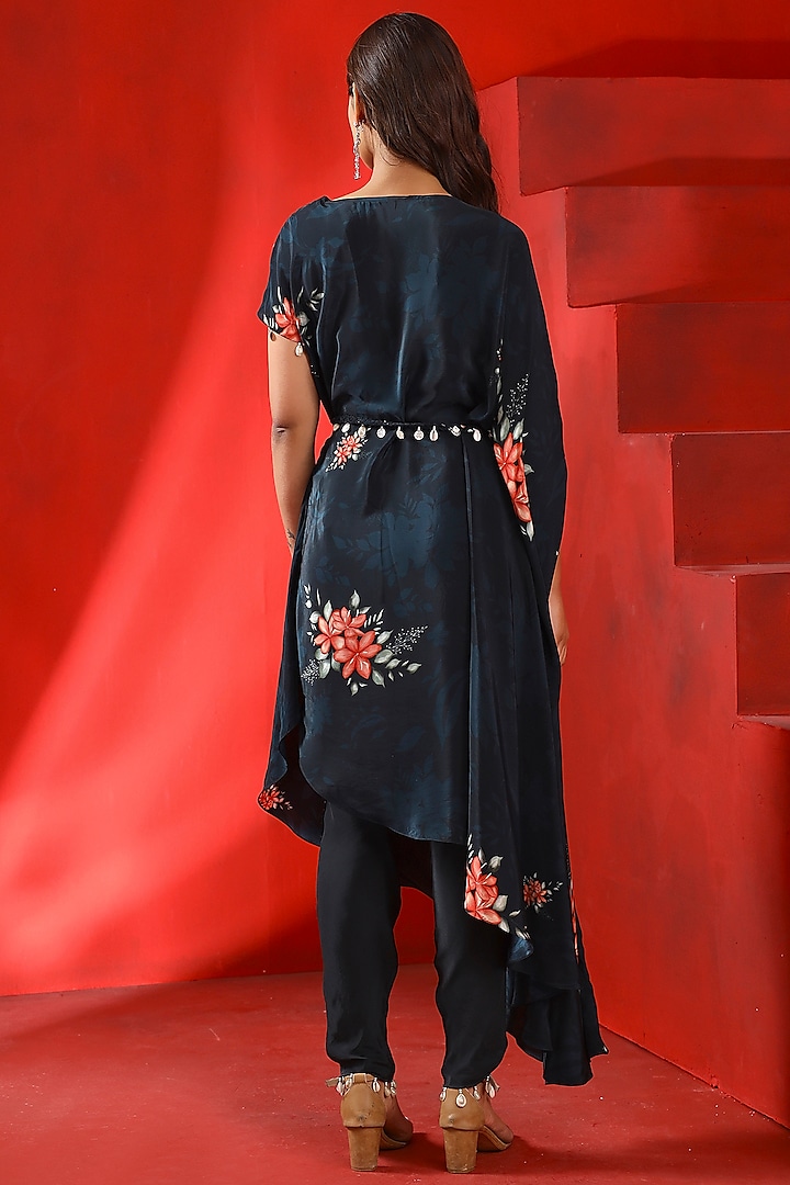 Midnight Green Crepe Printed Kaftan Set by Isha Gupta Tayal at Pernia's Pop Up Shop