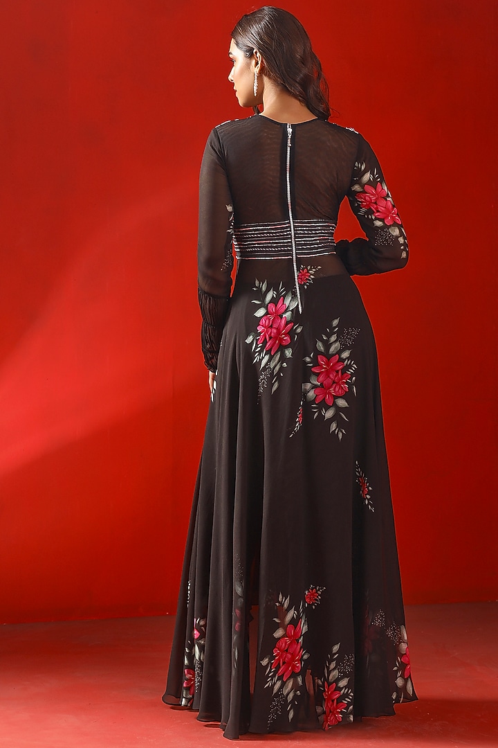 Black Georgette Printed Kurta Set by Isha Gupta Tayal at Pernia's Pop Up Shop