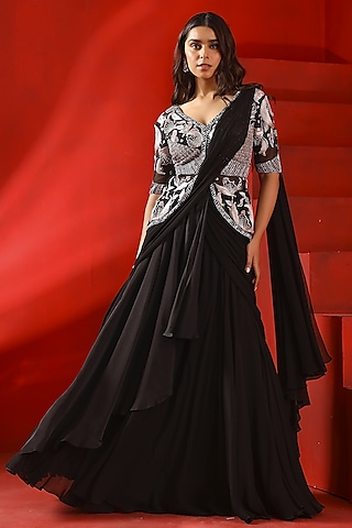 Black Georgette & Satin Organza Concept Jacket Saree Set by Isha Gupta Tayal