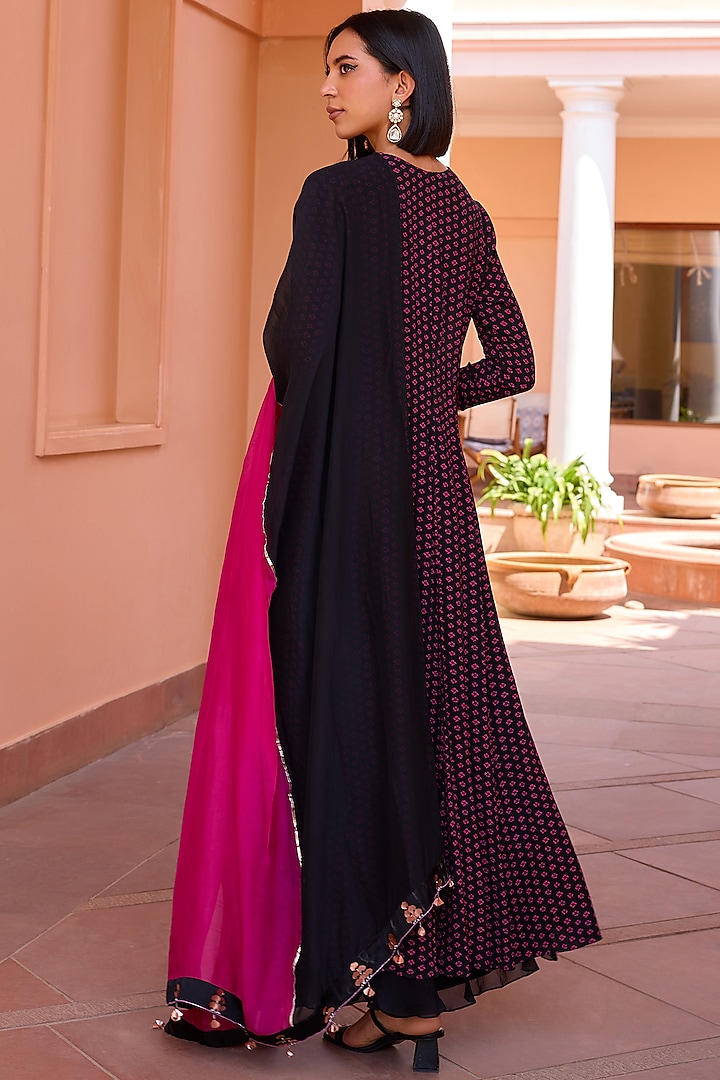 Black Georgette & Silk Embroidered Bandhani Wedding Anarkali Set by Isha Gupta Tayal at Pernia's Pop Up Shop