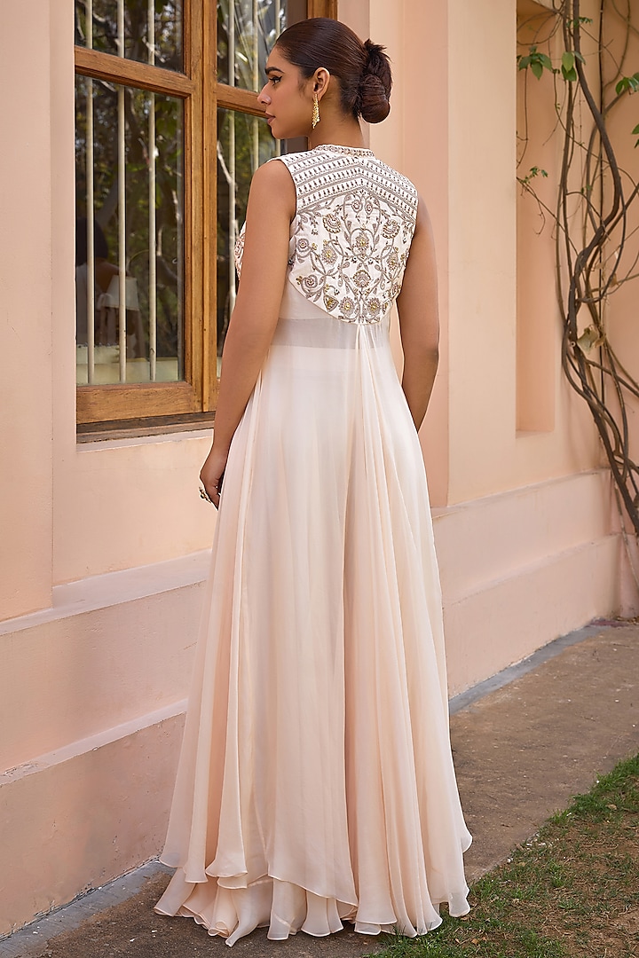 White Organza Wedding Sharara Set by Isha Gupta Tayal at Pernia's Pop Up Shop