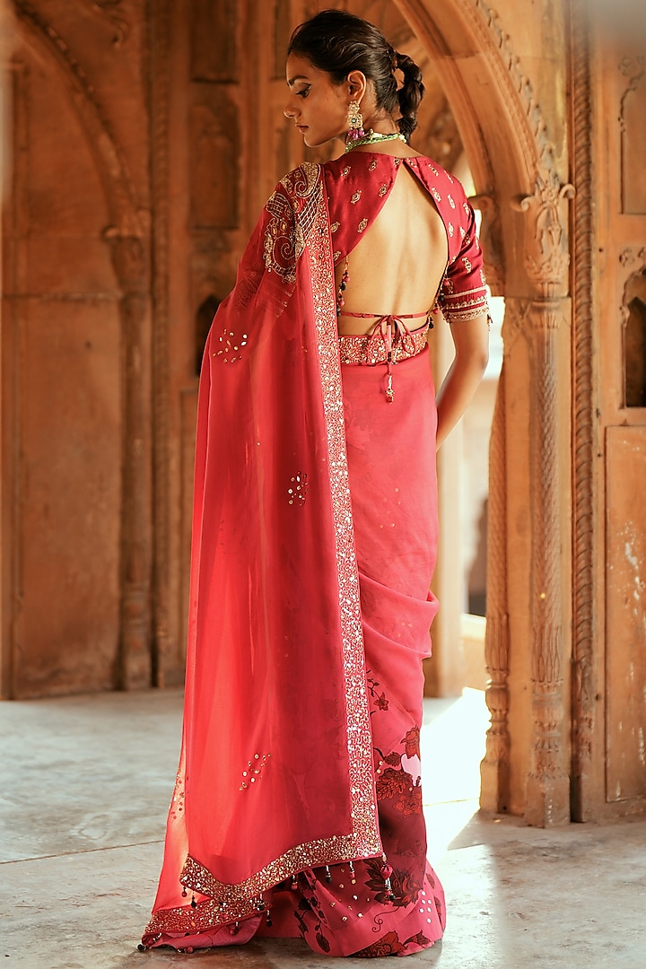 Pink Organza Floral Printed & Mirror Embroidered Wedding Saree Set by Isha Gupta Tayal at Pernia's Pop Up Shop