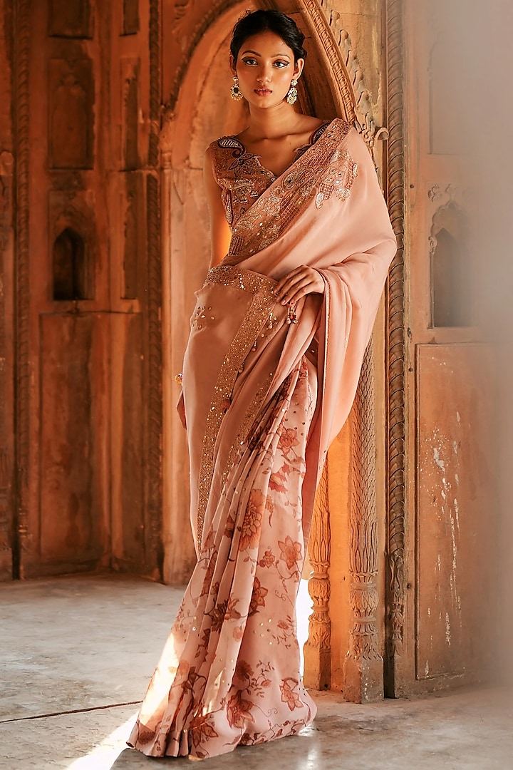 Powder Pink Organza Zardosi Work Wedding Saree Set by Isha Gupta Tayal at Pernia's Pop Up Shop