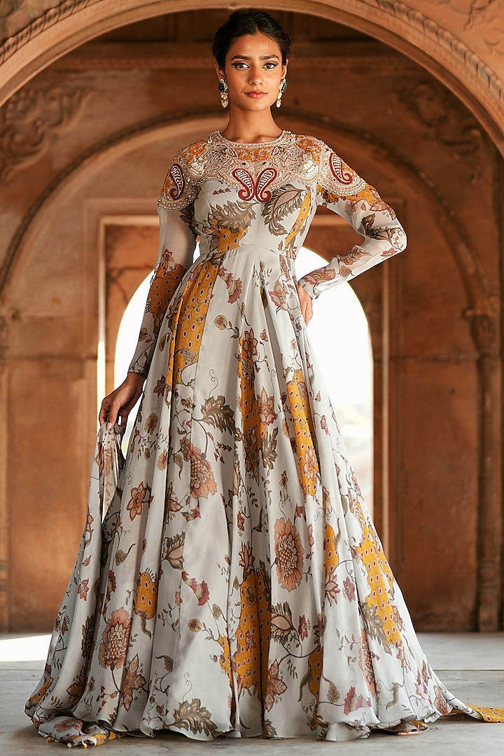 Grey Organza Printed & Dori Embroidered Wedding Anarkali Set by Isha Gupta Tayal at Pernia's Pop Up Shop