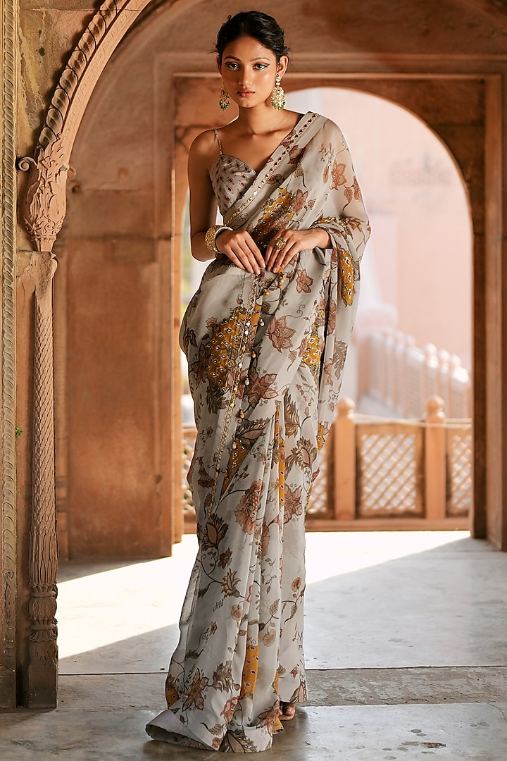 Grey Organza Floral Printed & Mirror Embroidered Wedding Saree Set by Isha Gupta Tayal at Pernia's Pop Up Shop