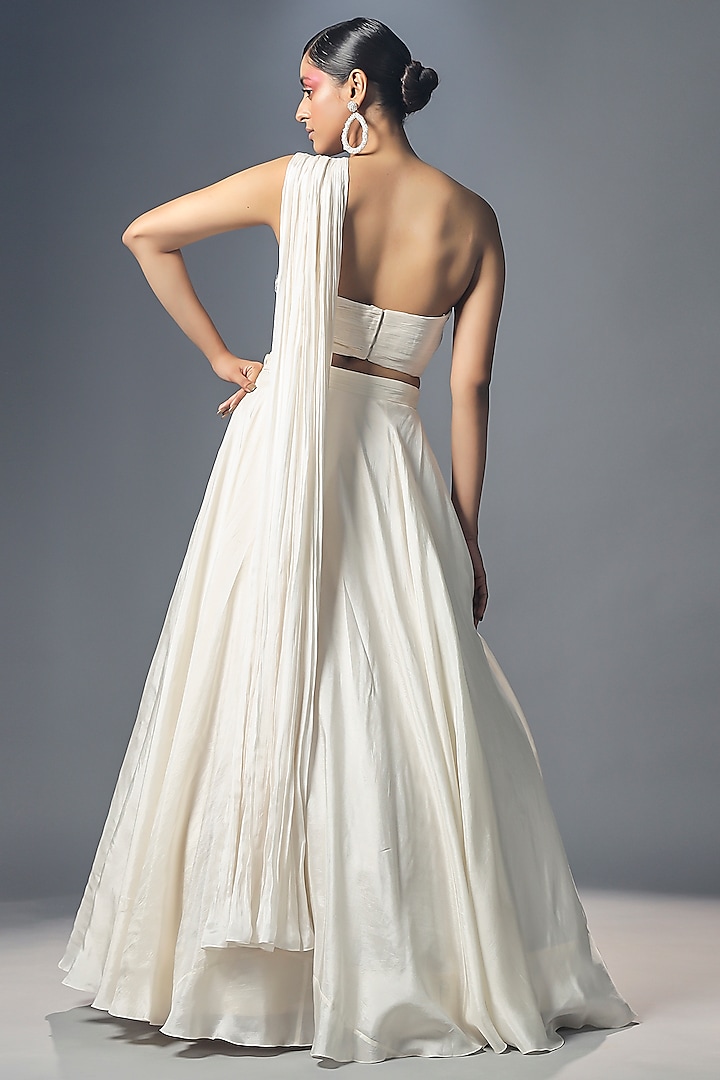 Shell White Silk Wedding Lehenga Set by Isha Gupta Tayal at Pernia's Pop Up Shop